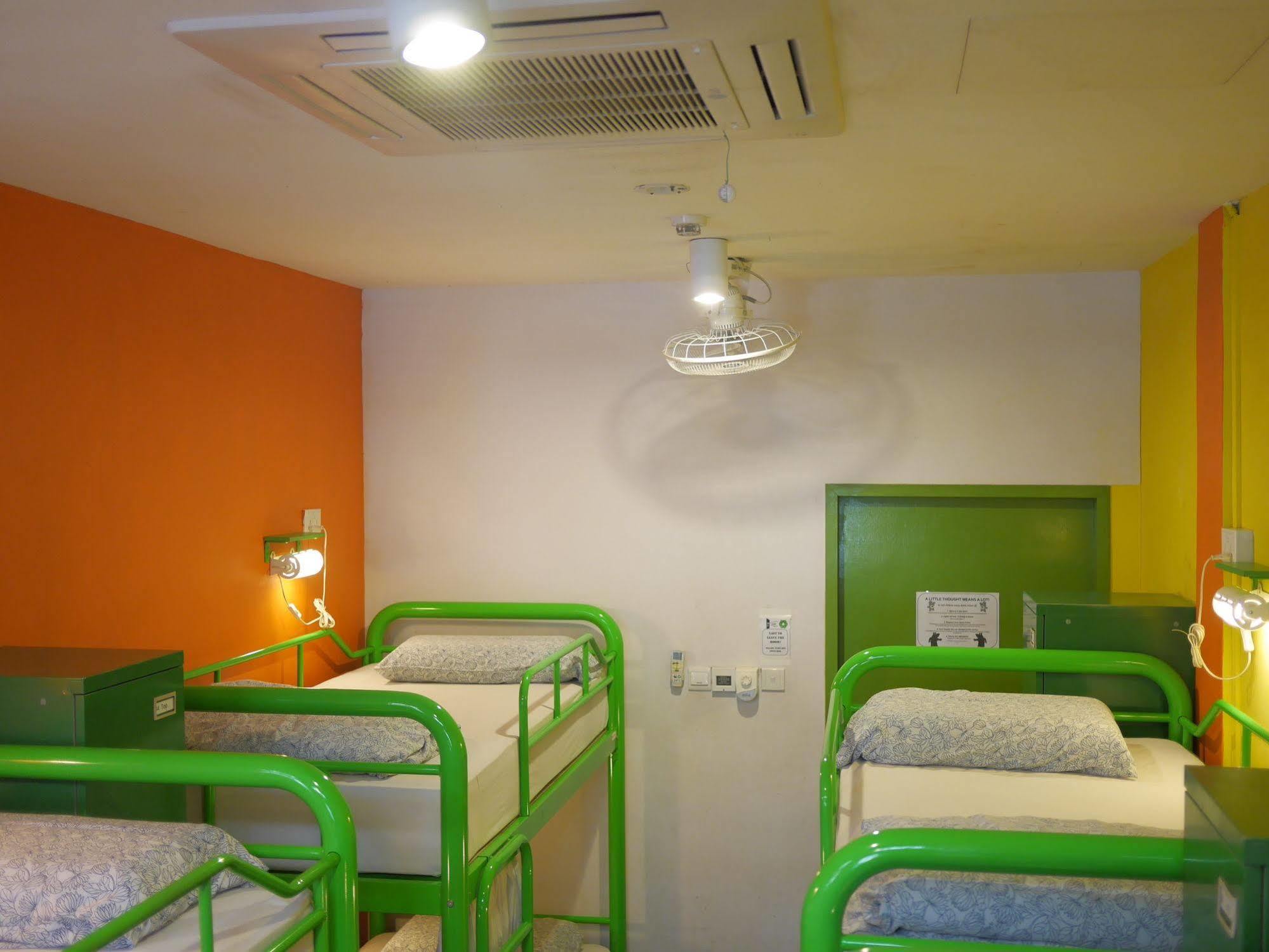 Beary Best! Hostel Chinatown Singapura Luaran gambar