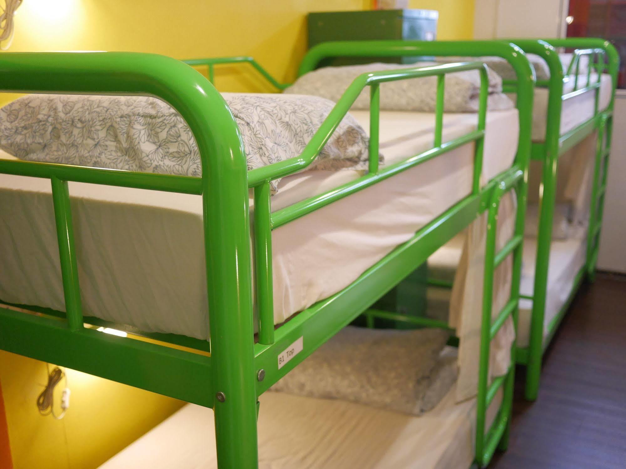 Beary Best! Hostel Chinatown Singapura Luaran gambar